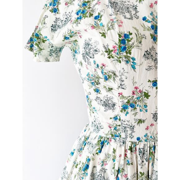 SIZE XS / S 1950s Toile Print Floral Cotton Dress - Summer, Vintage, White - Picture 3 of 9